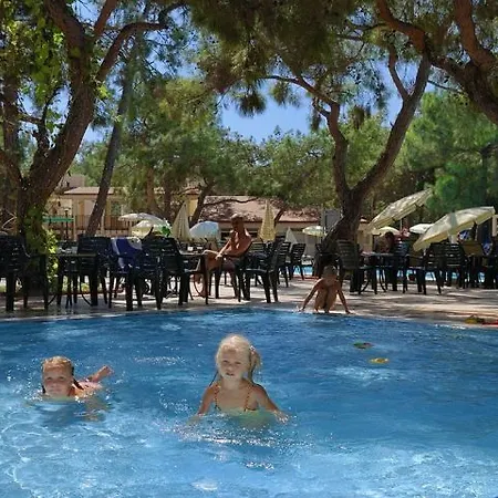 Larissa Art Hotel Goynuk